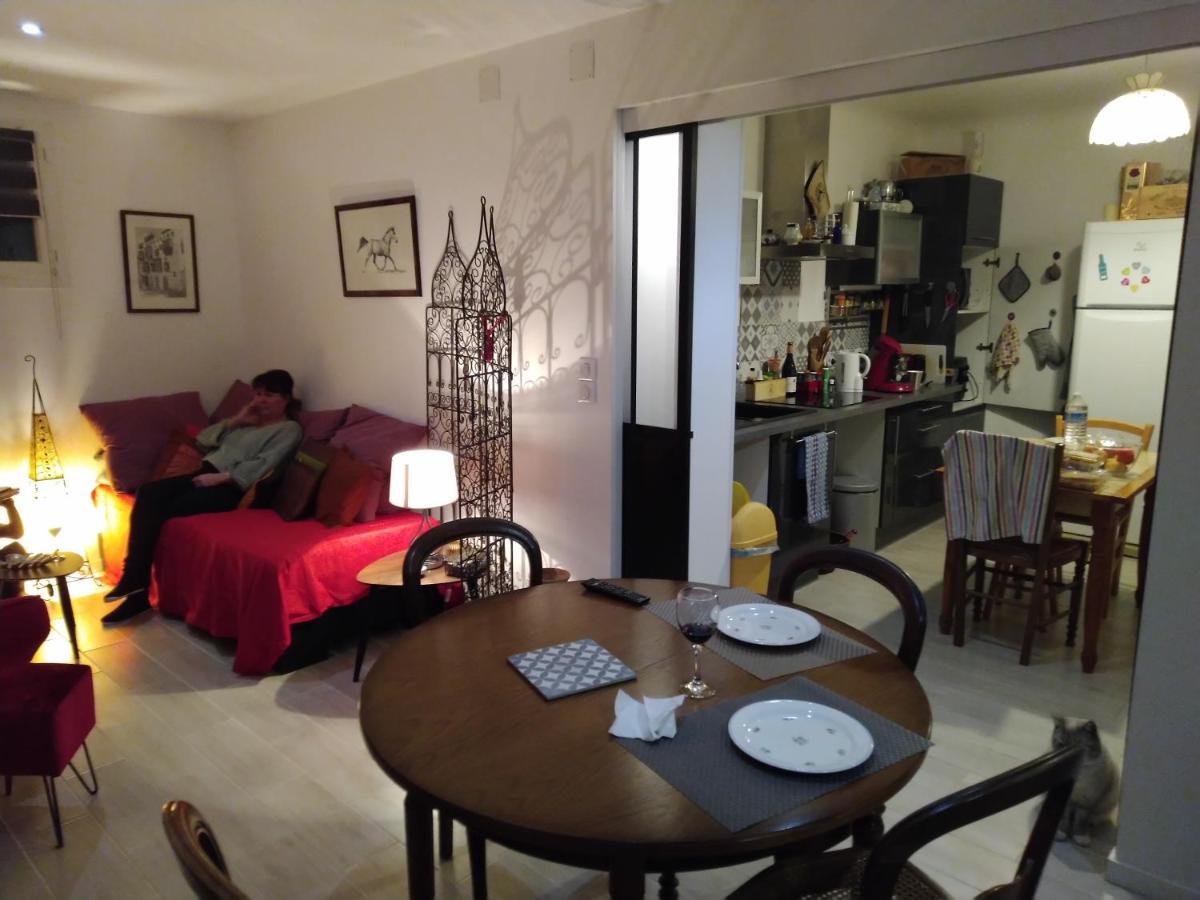 Chambre Marguerite, B&B Au 1Er- Villa Chaumonty Perigueux Bagian luar foto